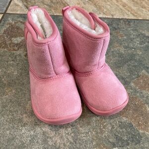 Pink BMcityBM snow boots size 5 in great used condition